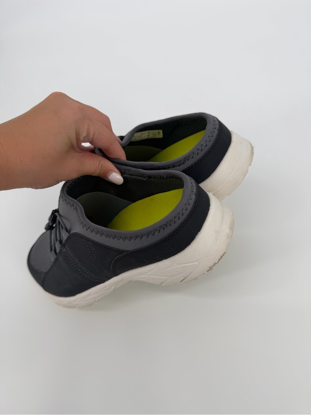 Vionic Zuri Black Slip-On Mule Walking Sneakers Women’s Size 10 - Picture 5 of 7